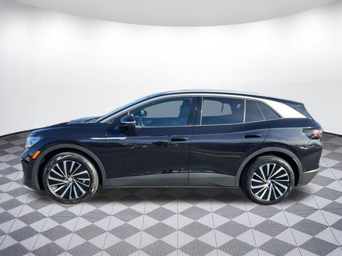 Used 2023 Volkswagen ID.4 Pro S Plus image 2