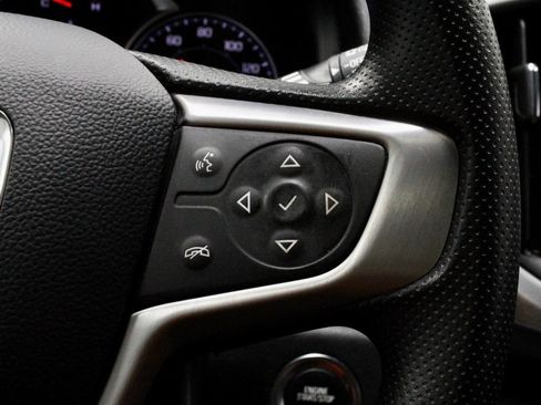 Used 2024 GMC Terrain SLE AWD/4WD image 28
