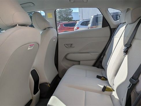 New 2026 Hyundai Kona SE image 11