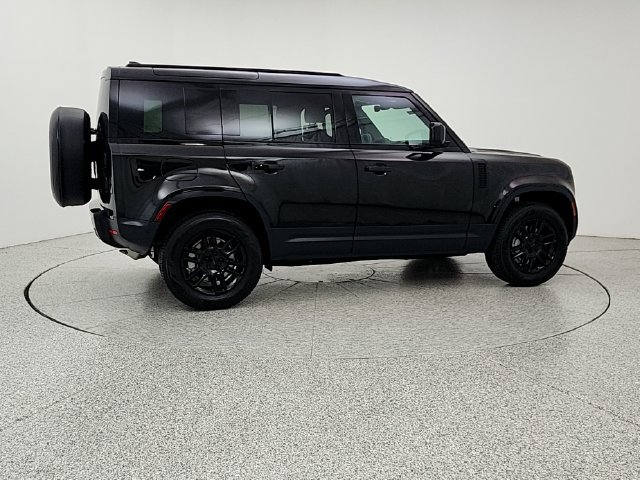 Certified 2026 Land Rover Defender 110 S AWD/4WD image 4