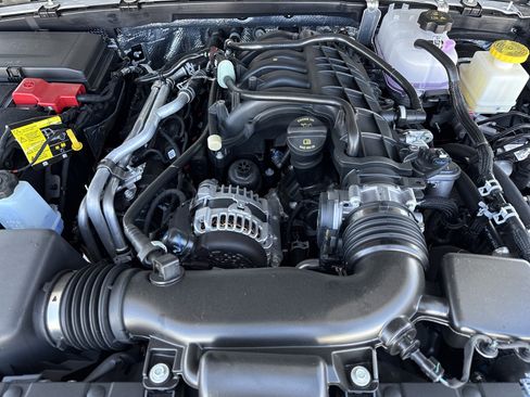 New 2026 Jeep Gladiator Sport image 32