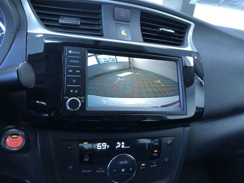 Used 2019 Nissan Sentra SV image 27