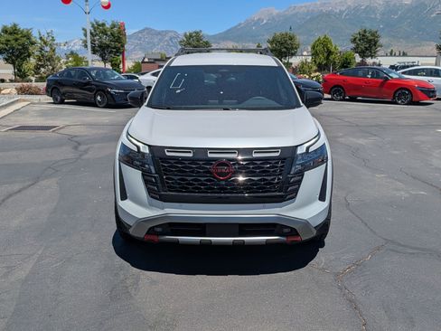 New 2026 Nissan Pathfinder Rock Creek AWD/4WD image 11