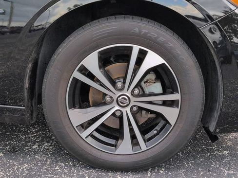 Used 2023 Nissan Sentra SV w/ All-Weather Package FWD image 11