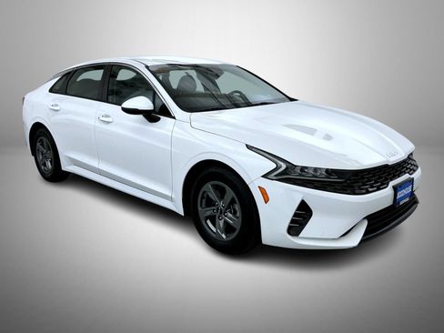 Used 2023 Kia K5 LXS FWD image 3