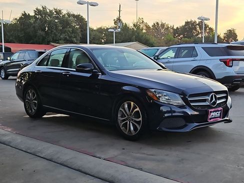 Used 2018 Mercedes-Benz C 300 Sedan image 3