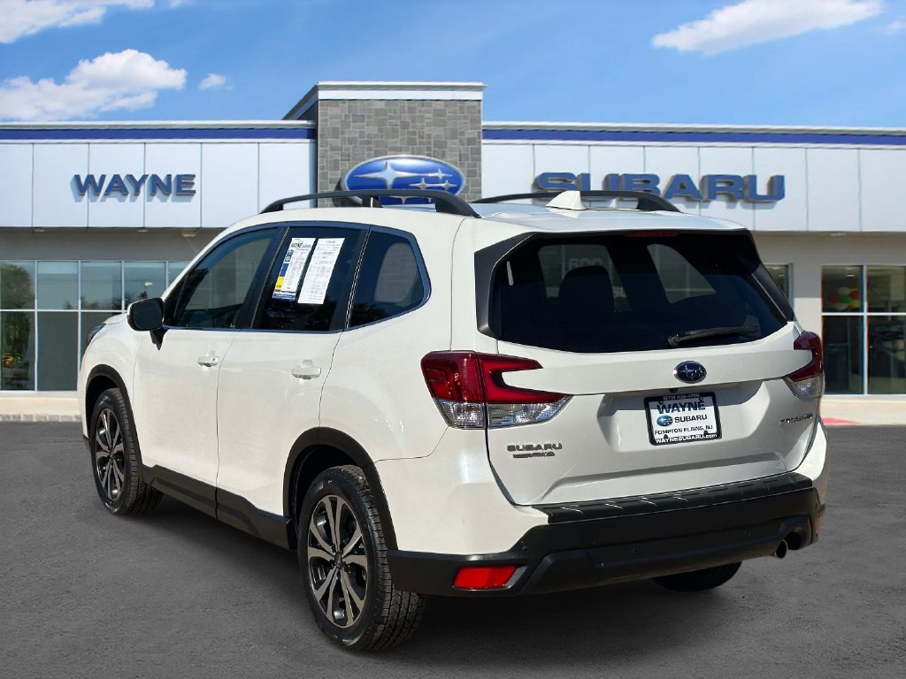 Used 2020 Subaru Forester Limited AWD/4WD image 3