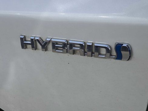 Used 2014 Toyota Prius Four FWD image 5