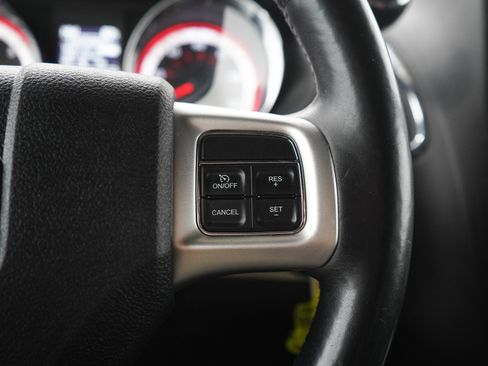 Used 2019 Dodge Grand Caravan GT FWD image 28