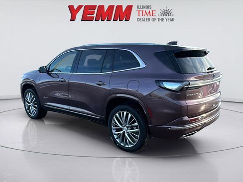 Used 2025 Buick Enclave Avenir w/ Trailering Package, 5000 lbs. image 6