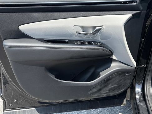 Used 2024 Hyundai Tucson Limited image 17