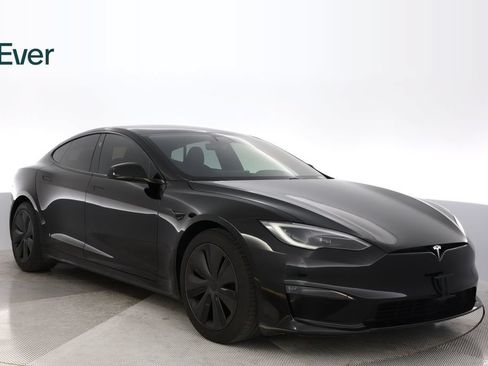 Used 2022 Tesla Model S AWD/4WD image 13
