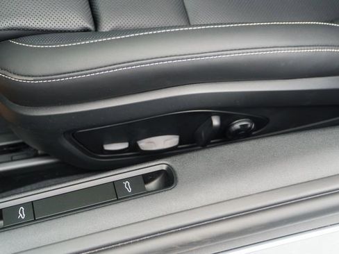 New 2026 Porsche 911 Carrera image 19