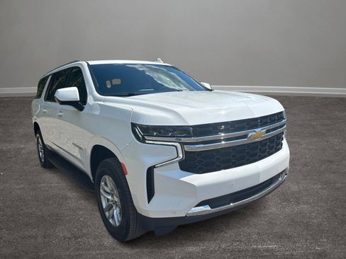 Used 2023 Chevrolet Suburban LS image 35