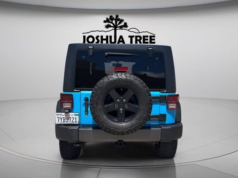 Used 2017 Jeep Wrangler Unlimited Sport AWD/4WD image 6