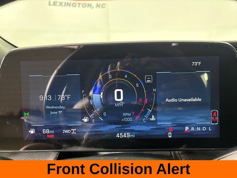 Used 2026 Chevrolet Equinox LT AWD/4WD image 12