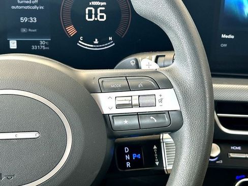 Used 2025 Hyundai Sonata SEL FWD image 23