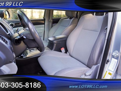 Used 2014 Toyota Tacoma 4x4 Double Cab w/ TRD Sport Package image 13