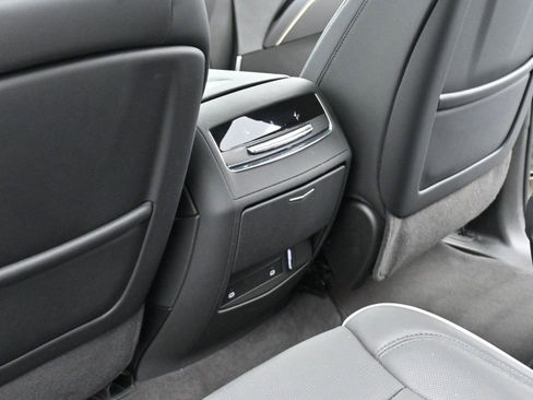 Certified 2024 Cadillac Escalade Premium Luxury image 36