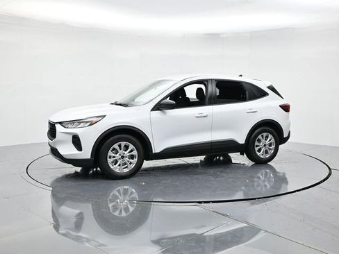 New 2026 Ford Escape Active image 6