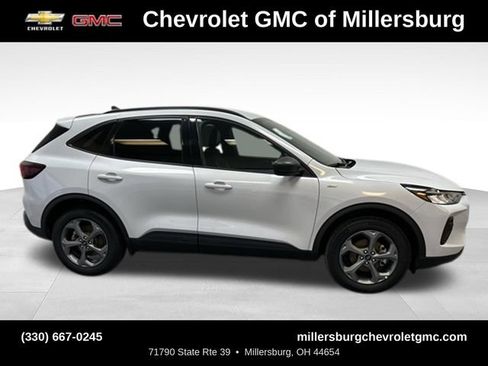 Used 2025 Ford Escape ST-Line AWD/4WD image 3
