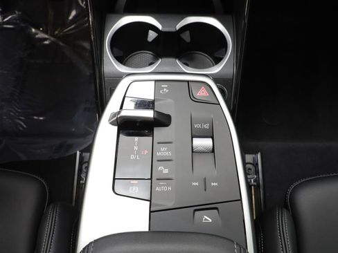 Certified 2025 BMW X1 xDrive28i AWD/4WD image 12