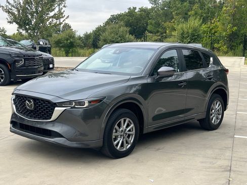 Used 2025 MAZDA CX-5 AWD 2.5 S w/ Select Package image 5