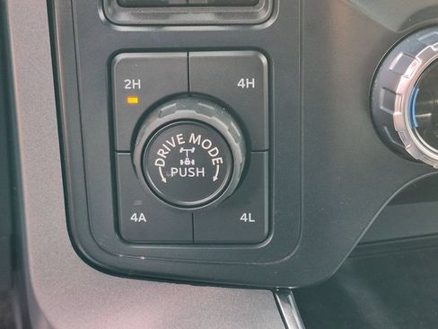 Used 2022 Ford F150 Lariat AWD/4WD image 19