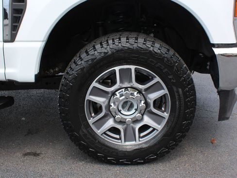 Used 2025 Ford F250 XLT w/ Camper Package AWD/4WD image 35