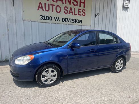 Used 2011 Hyundai Accent GLS w/ Premium Pkg 4 image 8