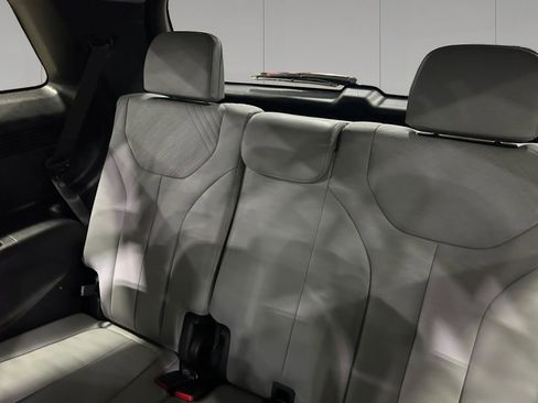 Used 2025 Hyundai Palisade SEL image 16