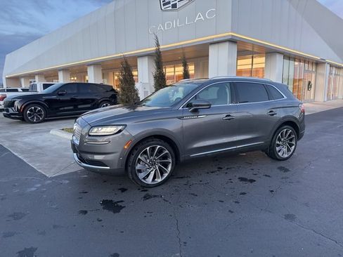 Used 2022 Lincoln Nautilus Reserve w/ Equipment Group 201A image 3