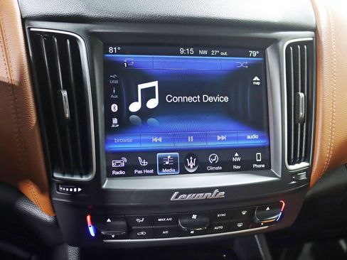 Used 2017 Maserati Levante S image 20