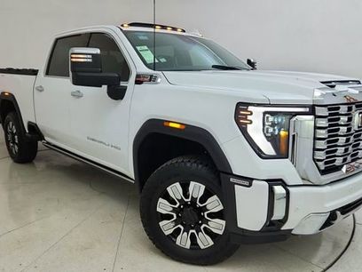 Used 2025 GMC Sierra 3500 Denali w/ Denali Reserve Package