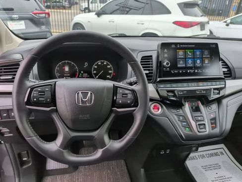 Used 2025 Honda Odyssey EX-L image 21
