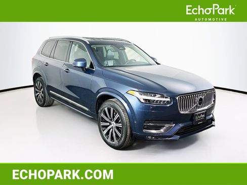 Used 2023 Volvo XC90 B6 Plus image 1