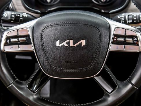 Used 2022 Kia Telluride SX w/ Towing Package FWD image 27