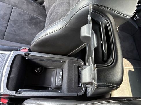 Used 2021 Dodge Charger Scat Pack RWD image 38
