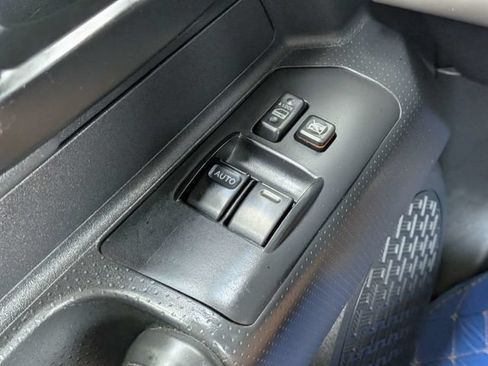 Used 2008 Toyota FJ Cruiser 4WD w/ Convenience Pkg image 20