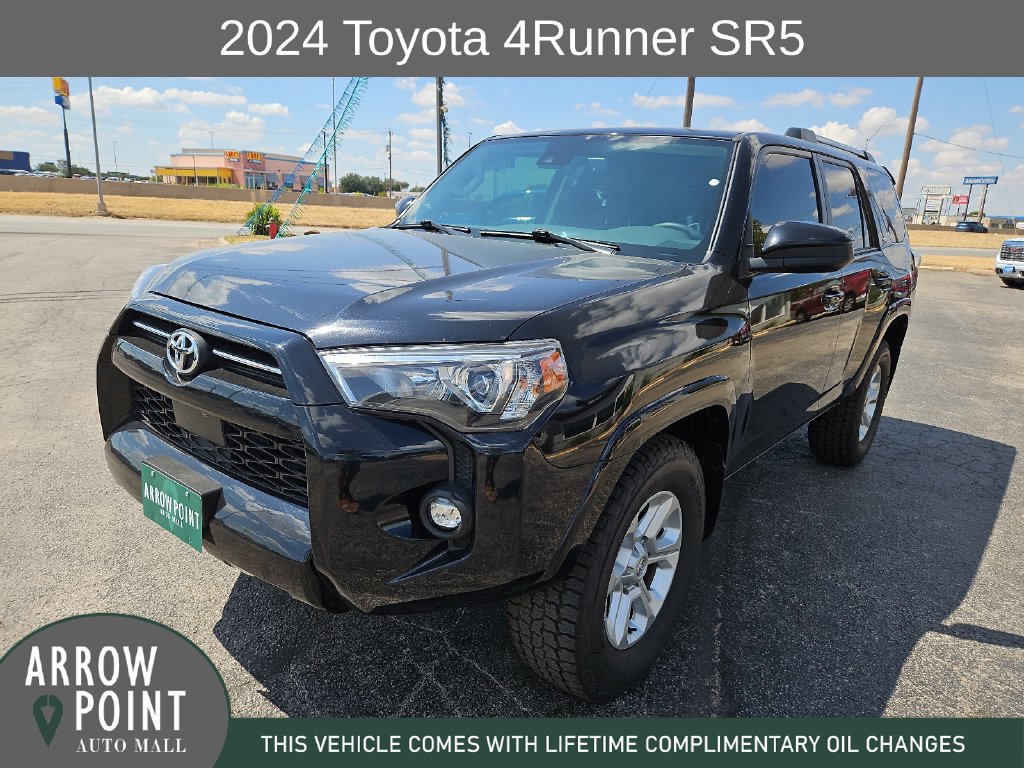 Used 2024 Toyota 4Runner SR5 RWD image 4
