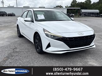 Used 2022 Hyundai Elantra Blue FWD 360° Tour