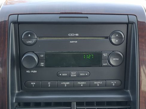 Used 2007 Ford Explorer Limited image 23