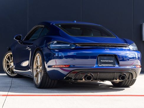 Certified 2023 Porsche 718 Cayman GTS RWD image 3