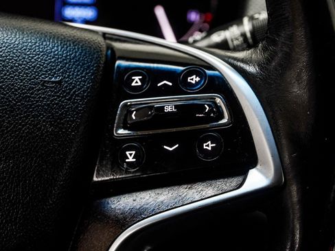 Used 2019 Cadillac XTS Luxury image 25