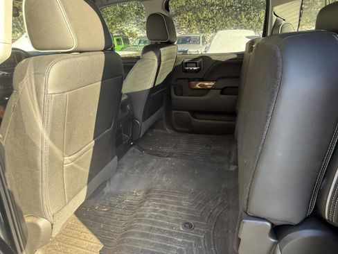 Used 2019 Chevrolet Silverado 3500 High Country w/ Duramax Plus Package image 5