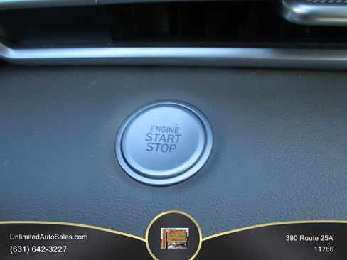 Used 2022 Hyundai Elantra SEL w/ Convenience Package FWD image 15