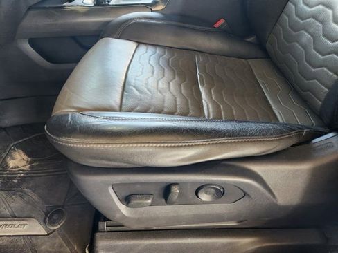 Used 2022 Chevrolet Silverado 1500 ZR2 w/ Technology Package image 26