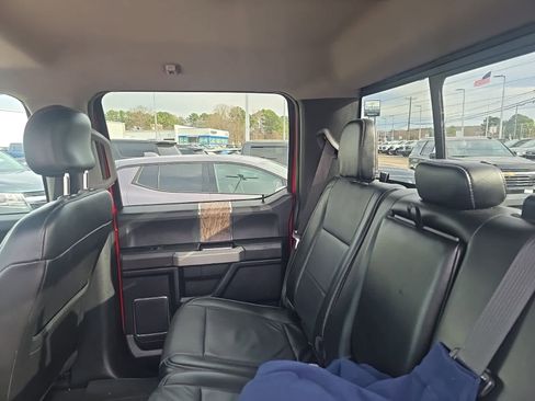 Used 2017 Ford F350 Lariat w/ Chrome Package image 4