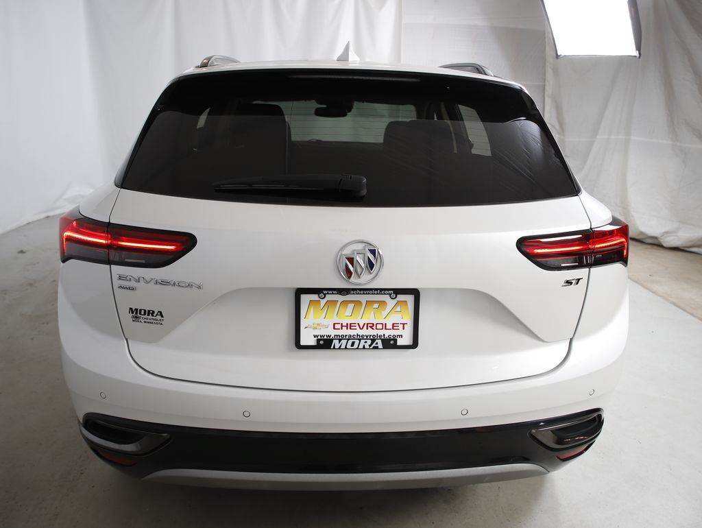 Used 2023 Buick Envision Essence w/ Sport Touring Package AWD/4WD image 5