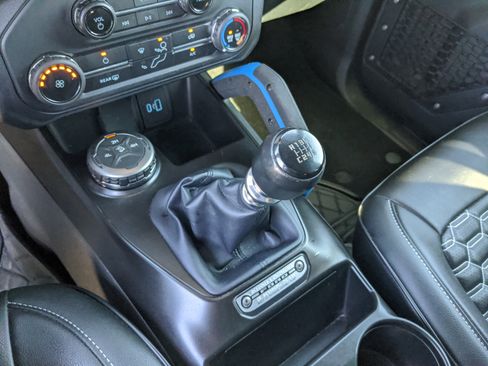 Certified 2022 Ford Bronco Black Diamond image 28